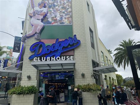 los angeles dodgers store shop|dodgers clubhouse store website.